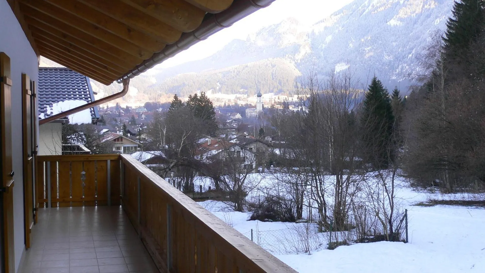 Haus Schwaenli Mit Kachelofen Und Sauna Oberammergau 0*,  Tyskland